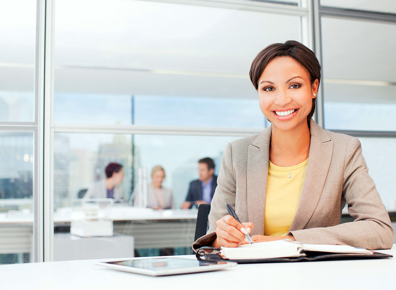 woman comparing health plans